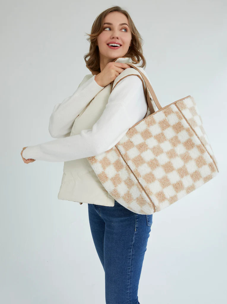 Andie Tote