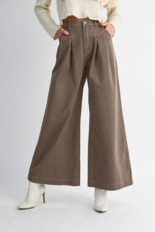 Pleated Wide Leg Jean
