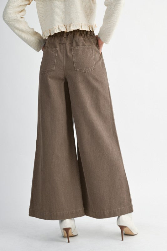 Pleated Wide Leg Jean