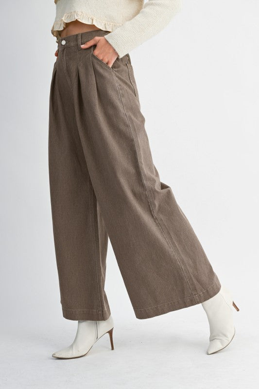 Pleated Wide Leg Jean