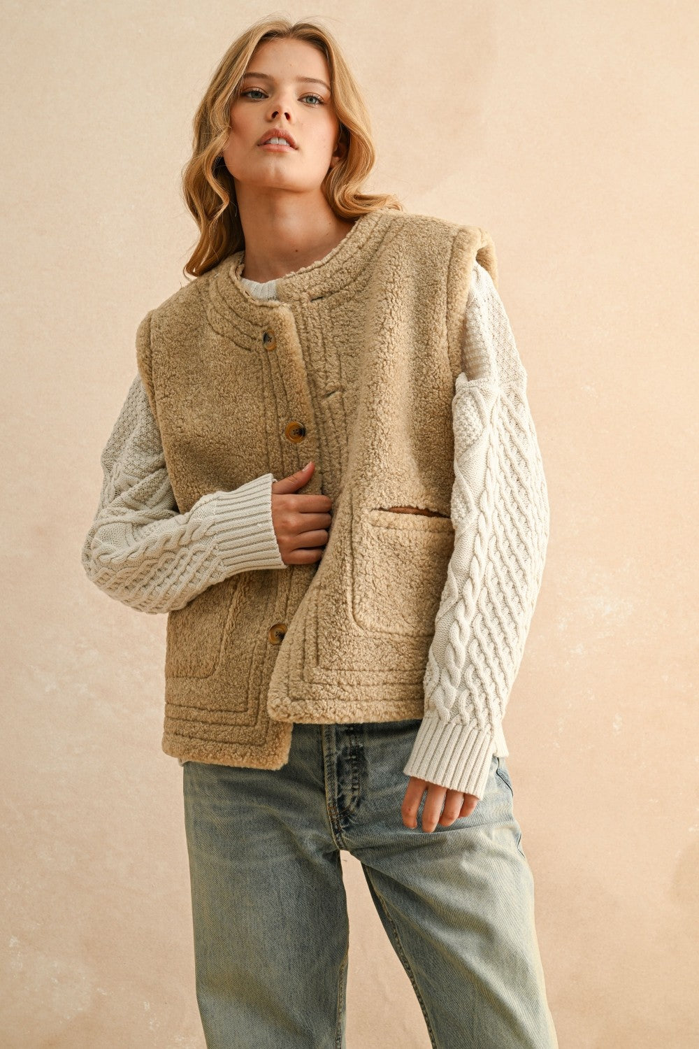 Milo Reversible Sherpa Vest