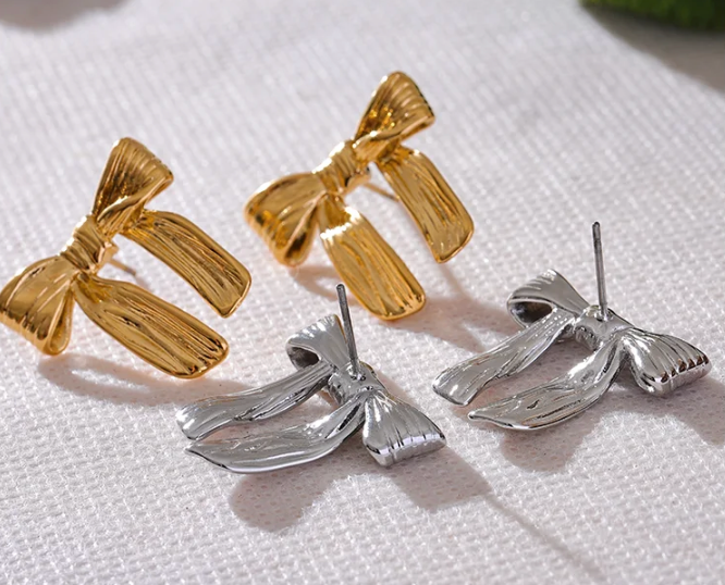 Andi Bow Stud Earrings