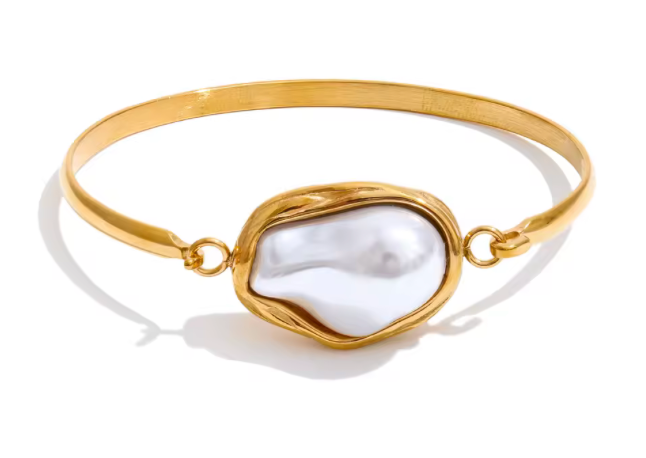 Baroque Pearl Bangle