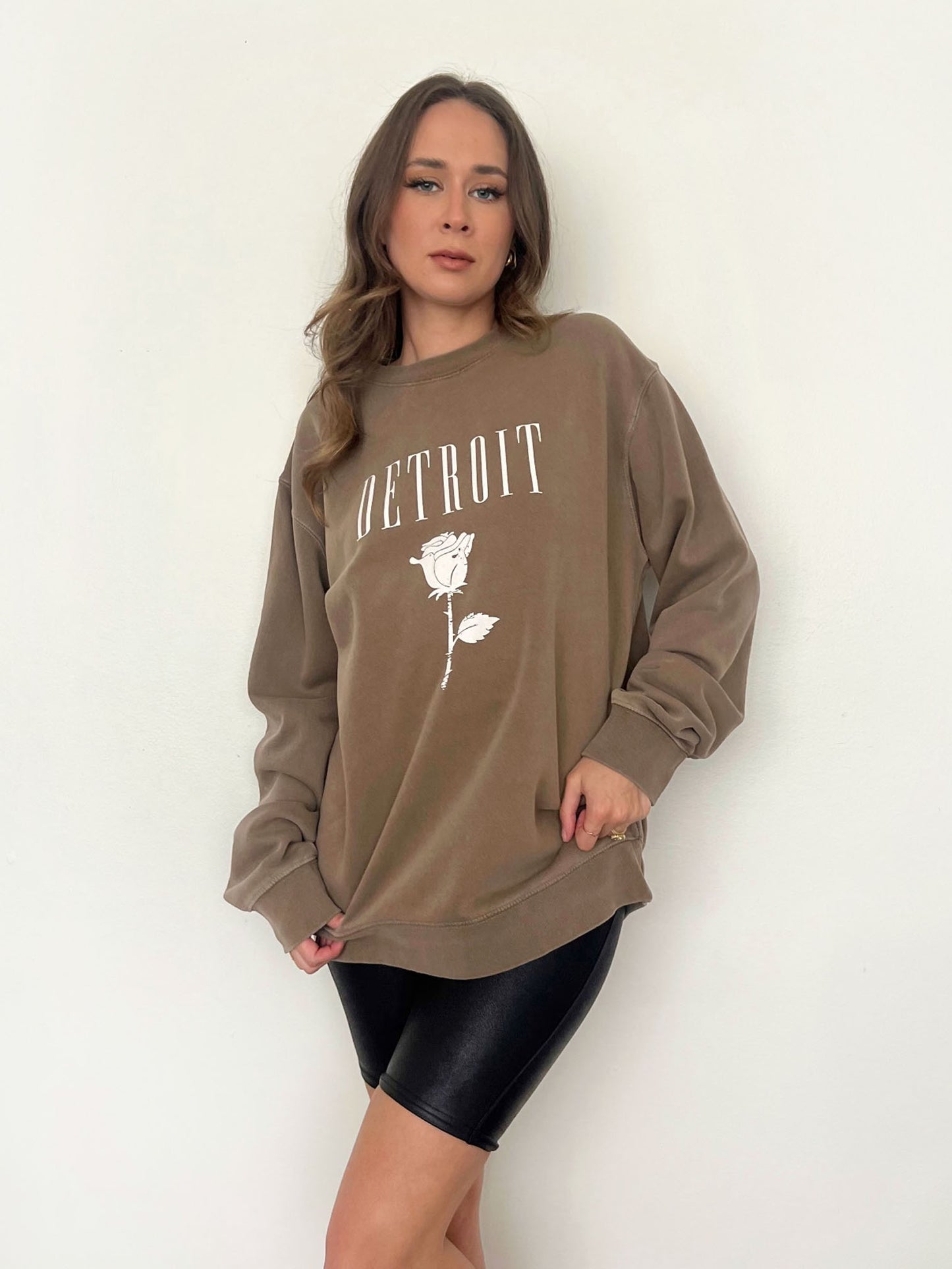 Smell The Roses Modern Crewneck-Brown
