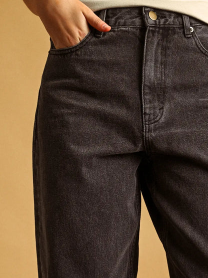 Carter Slim Straight Jean - Black