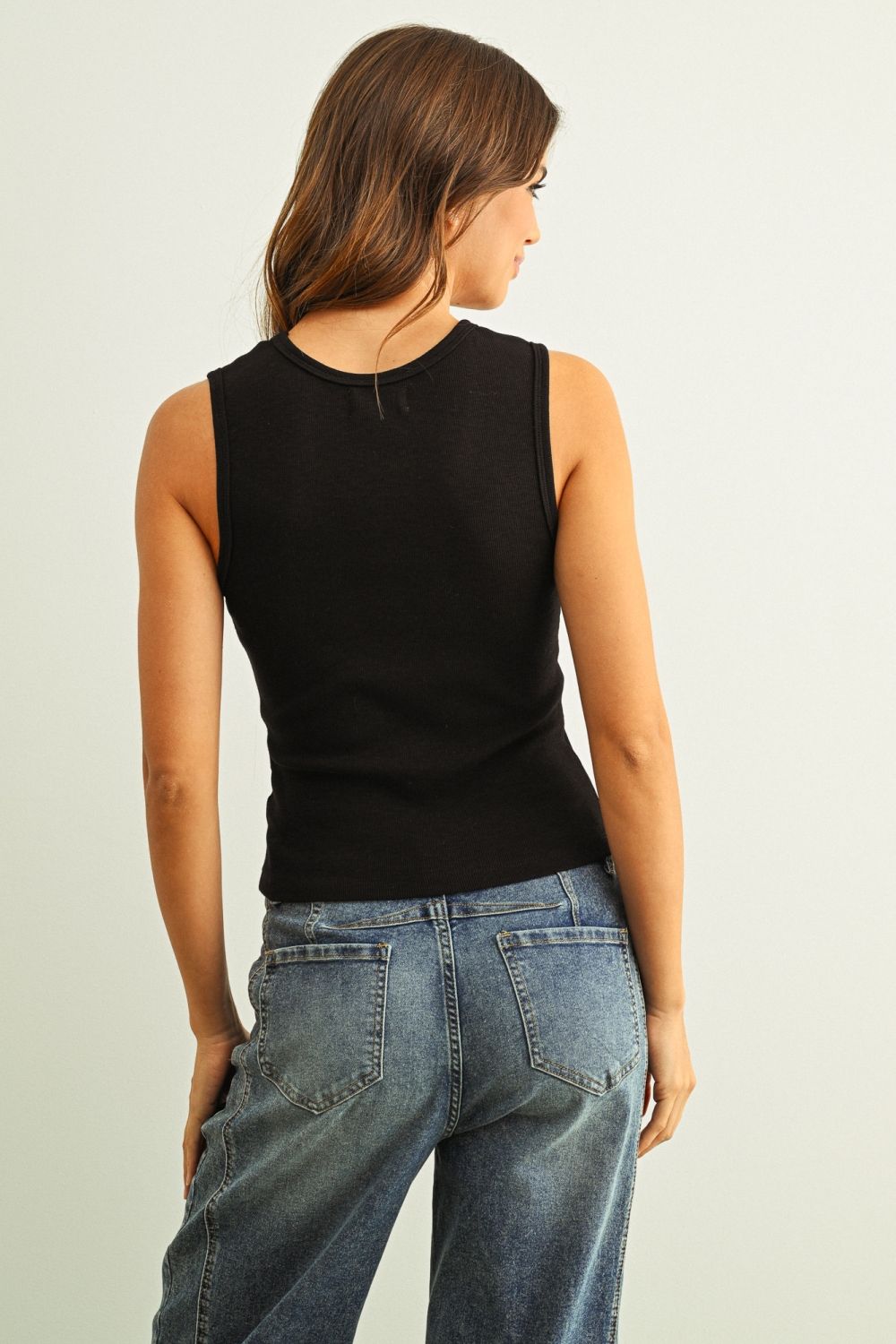 U Neck Ribbed Tank - Black