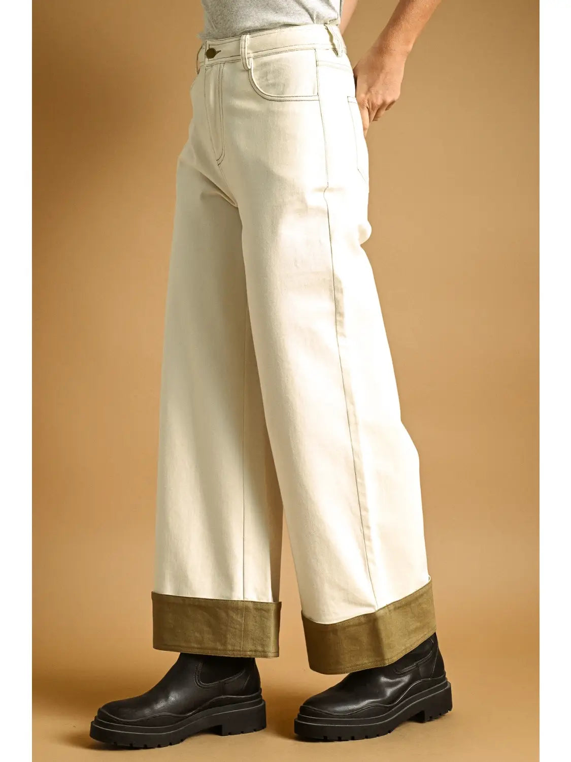 Contrast Cuff On Bottom Pants