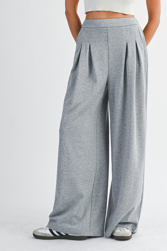Front Pleat Sweatpant - Grey
