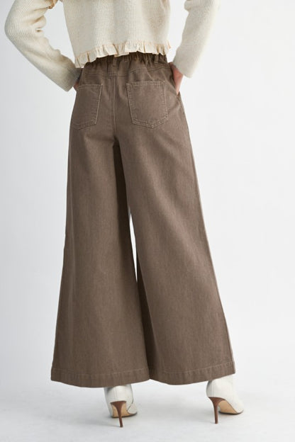 Pleated Wide Leg Jean