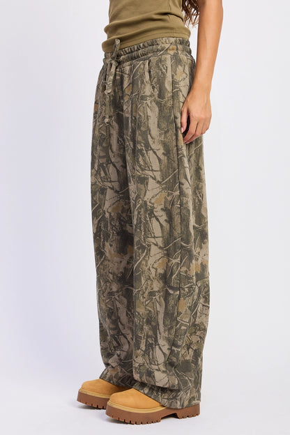 Low Rise Camo Pant