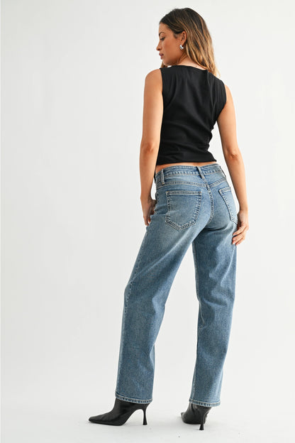 Low Rise Loose Fit Jean