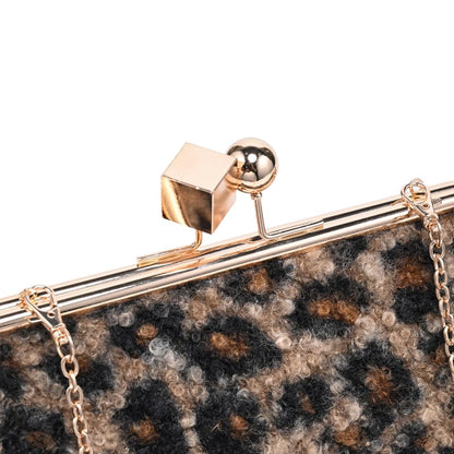 Aurelia Clutch