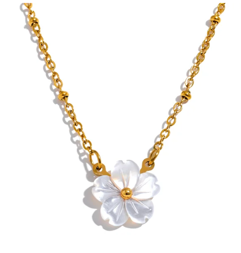 The Flowers Necklace