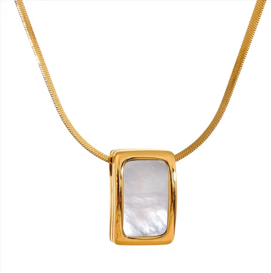 Ella Shell Necklace