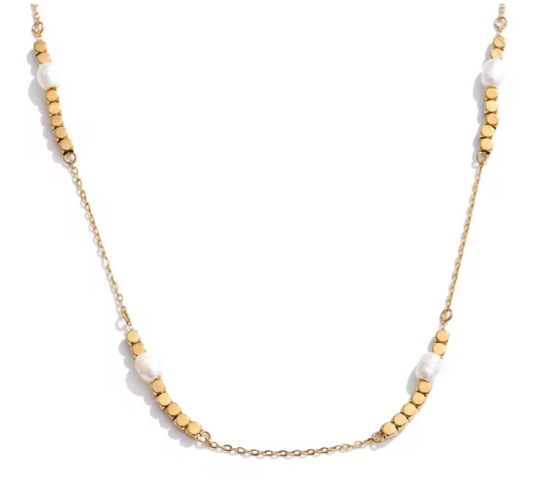 Lia Pearl Necklace