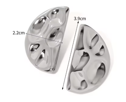 Crescent Ripple Effect Earrings