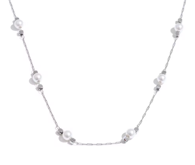 Night Out Pearl Necklace