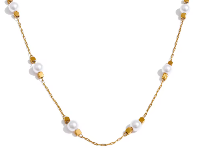 Night Out Pearl Necklace