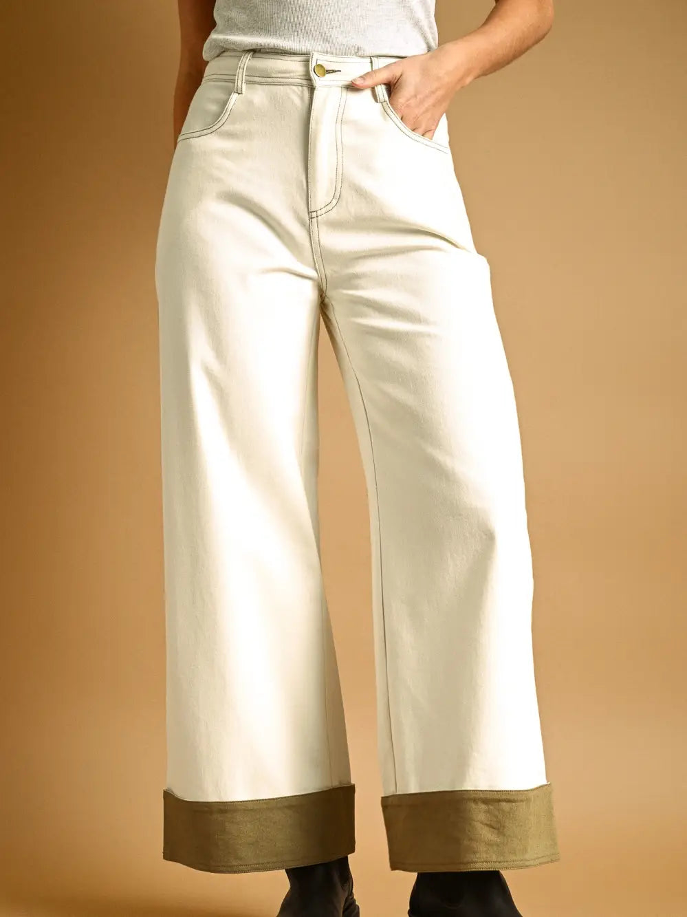 Contrast Cuff On Bottom Pants