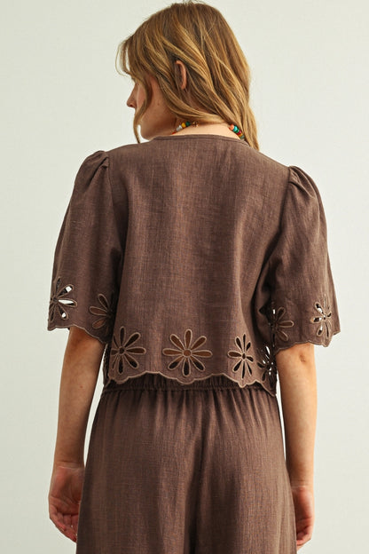 Daizy Tie Front Top