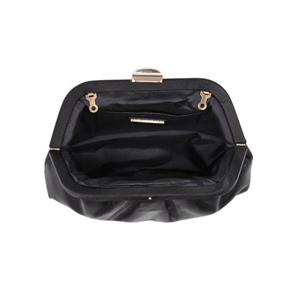 Winter Clutch